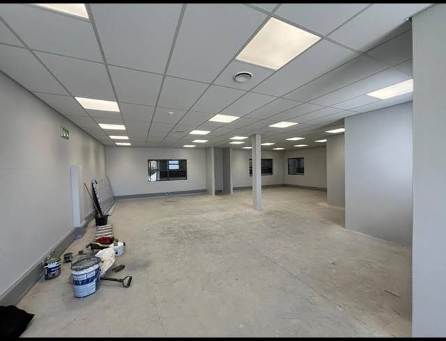 INDUSTRIAL PROPERTY TO RENT IN ATLANTIC HILLS